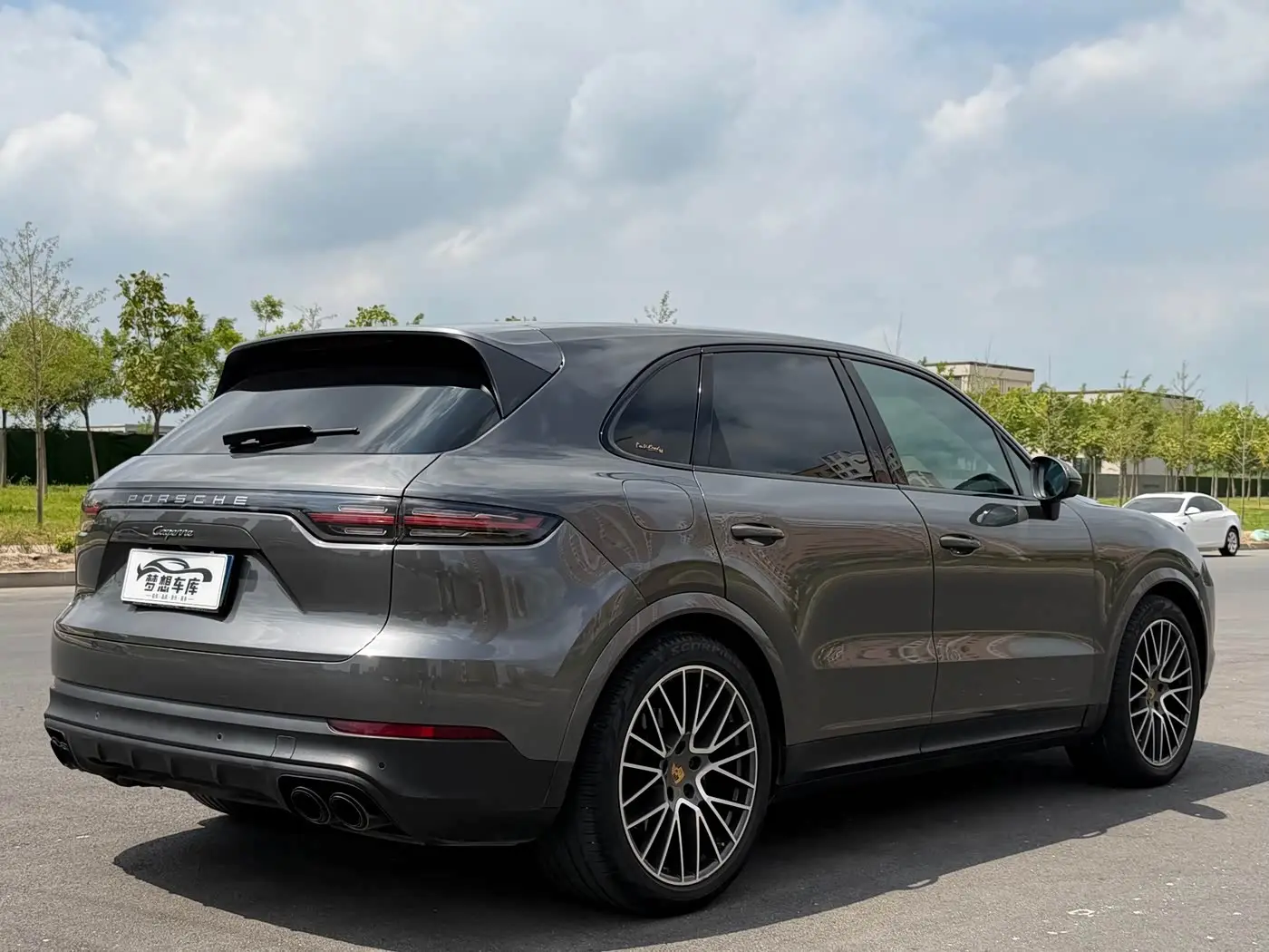 Porsche Cayenne 2020 — Фото 9/9