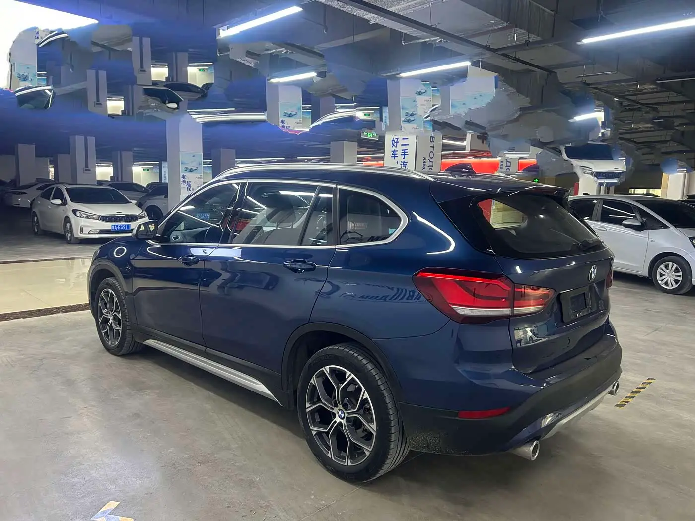 BMW X1 2022 — Photo 7/17