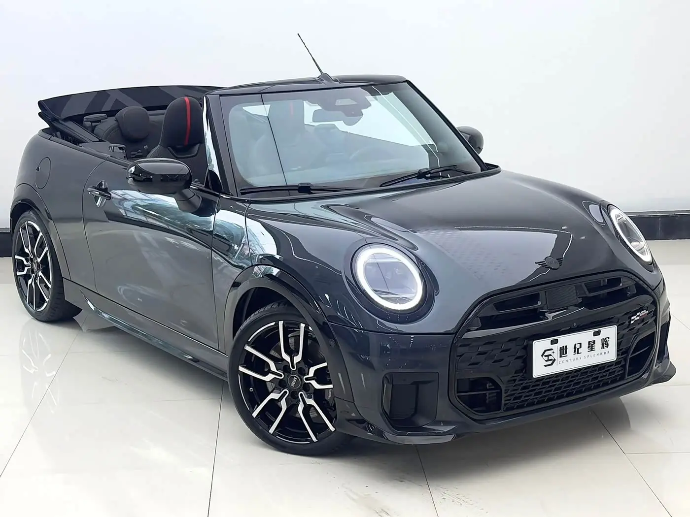 MINI MINI 2025 — Photo 6/20