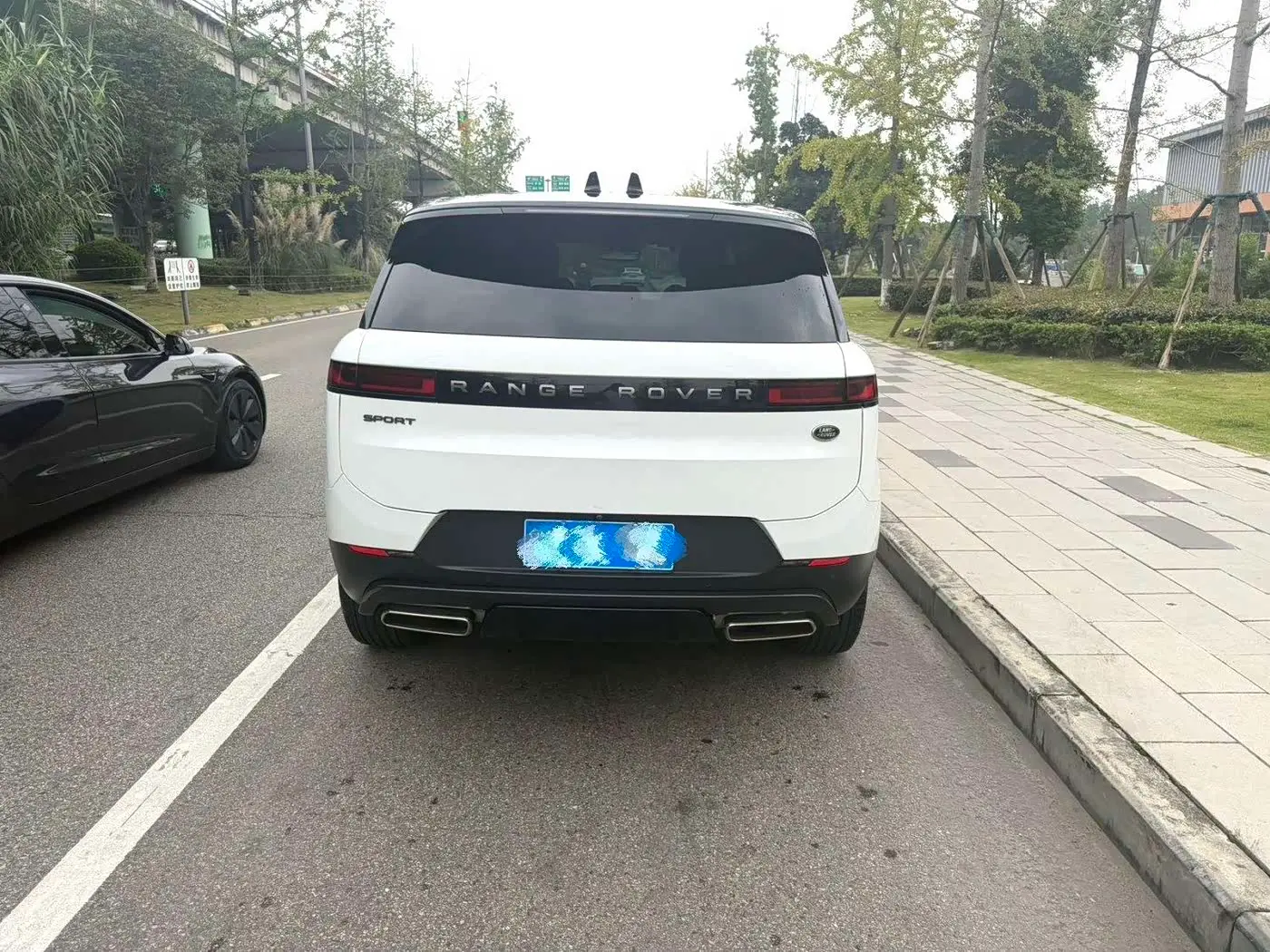 Land Rover Range Rover Sport 2023 — Фото 5/9