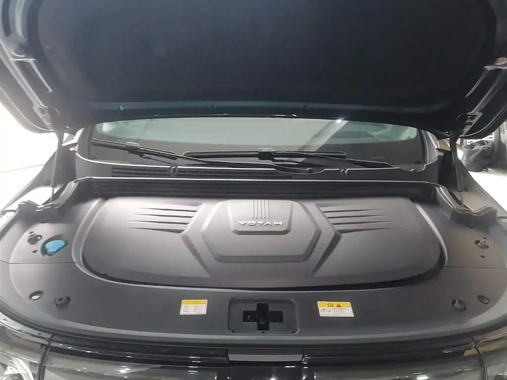 Voyah Auto Voyah Dreamer 2025 — Photo 20/20