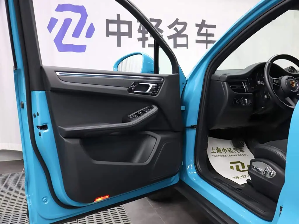 Porsche Macan 2023 — Photo 5/20