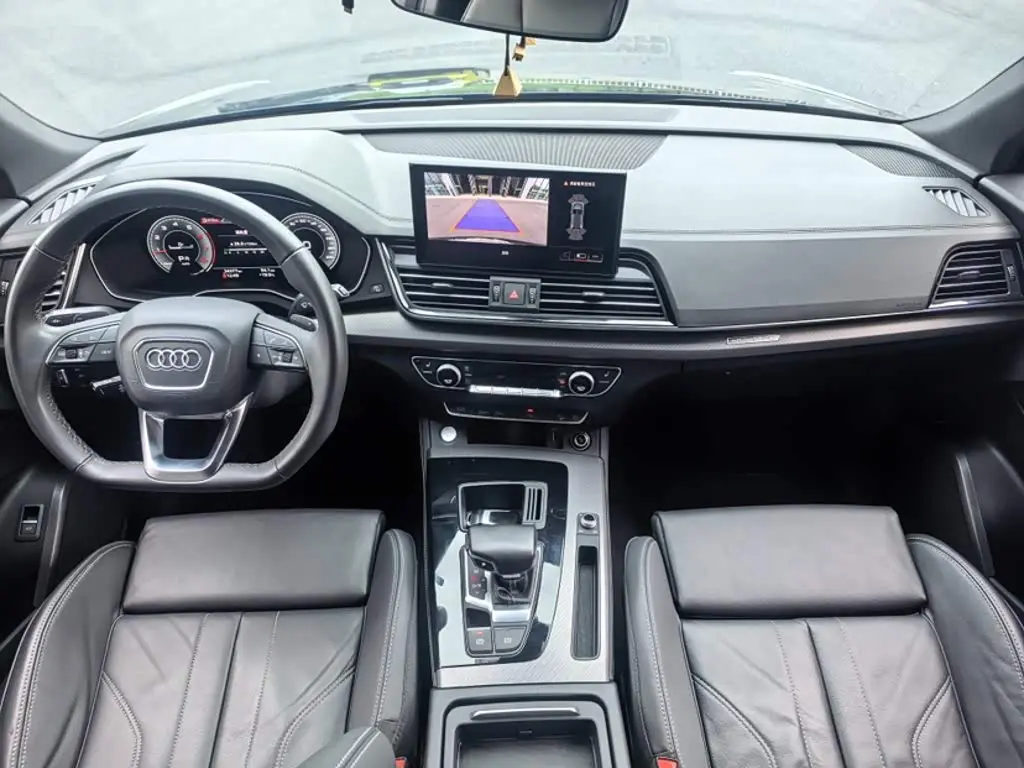 Audi Q5L 2023 — Фото 5/20