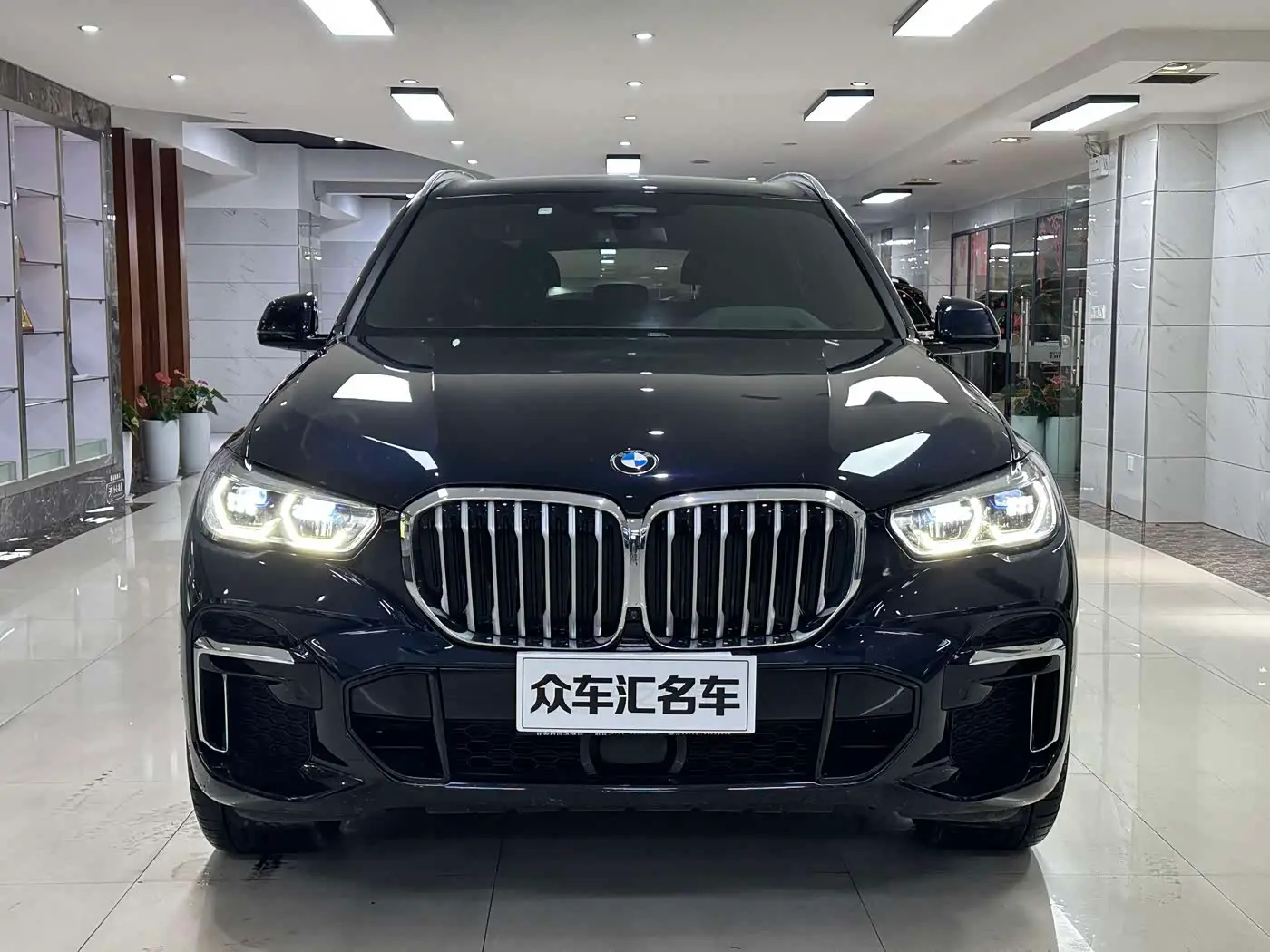BMW X5 2022 — Photo 2/20