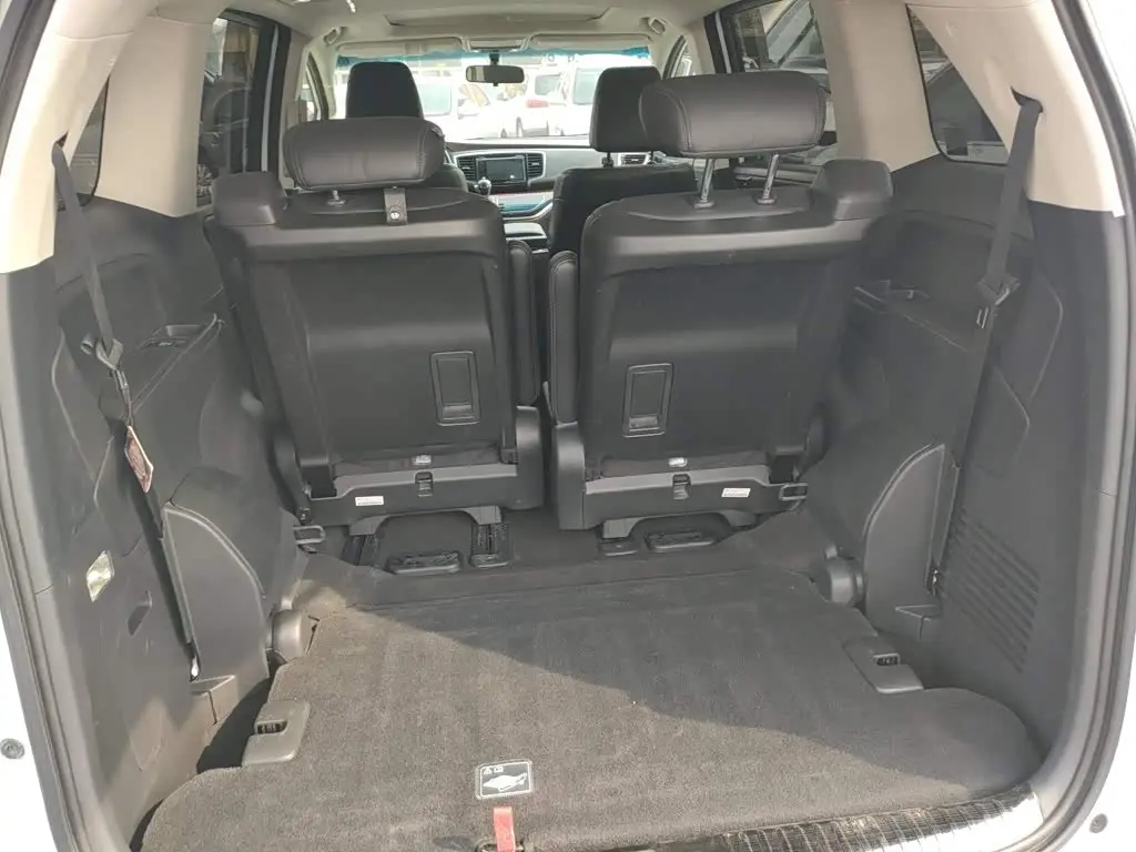 Honda Odyssey 2018 — Photo 19/20