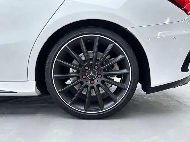 Mercedes-Benz A-Class AMG 2022 — Фото 14/19