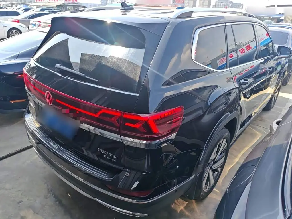 Volkswagen Teramont 2023 — Photo 5/20