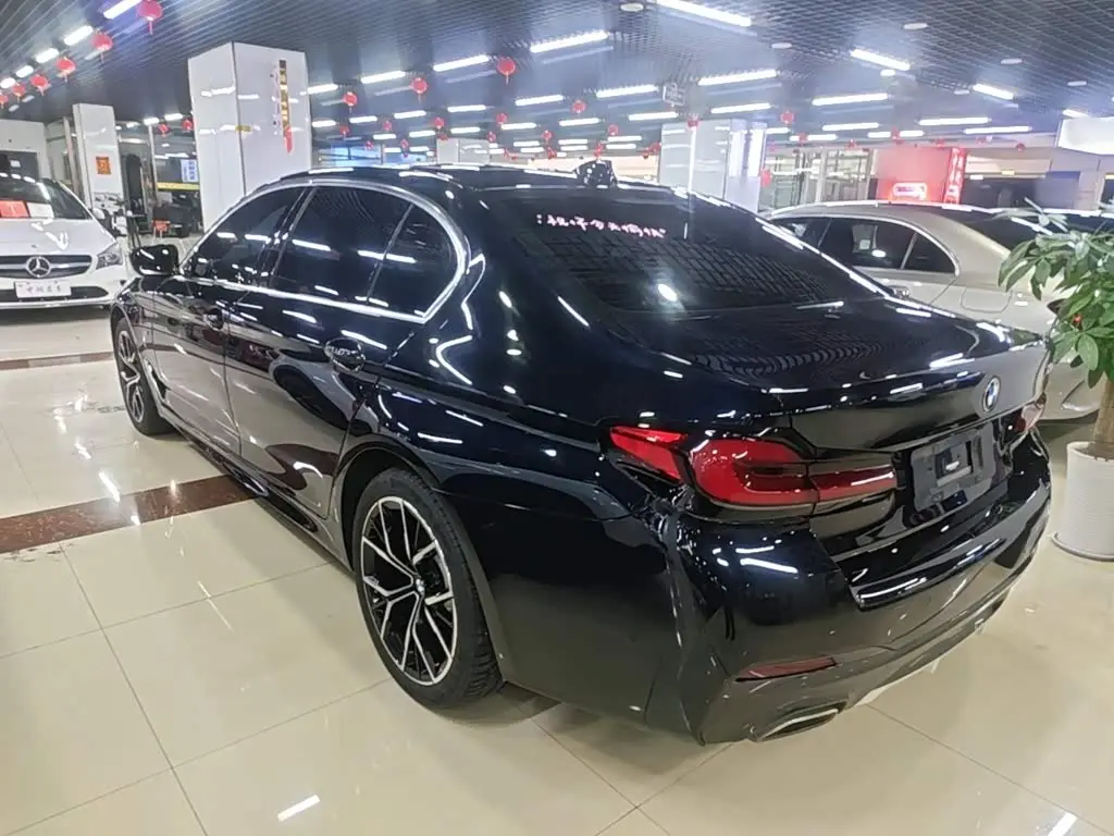 BMW 5 Series 2022 — Photo 5/20