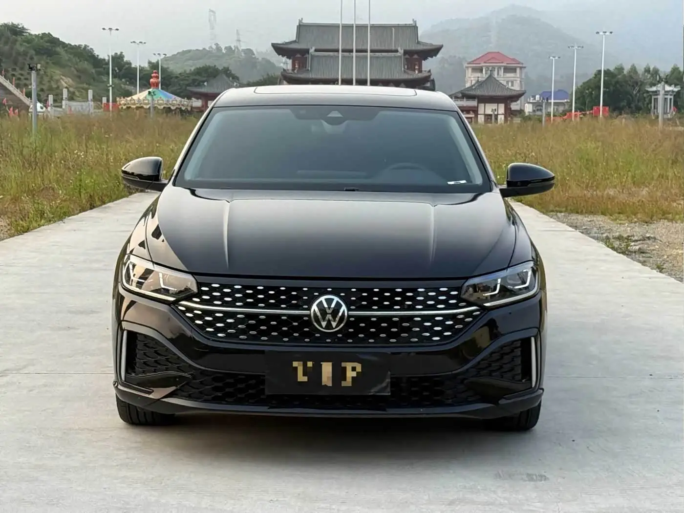 Volkswagen Lavida 2023 — Photo 2/11