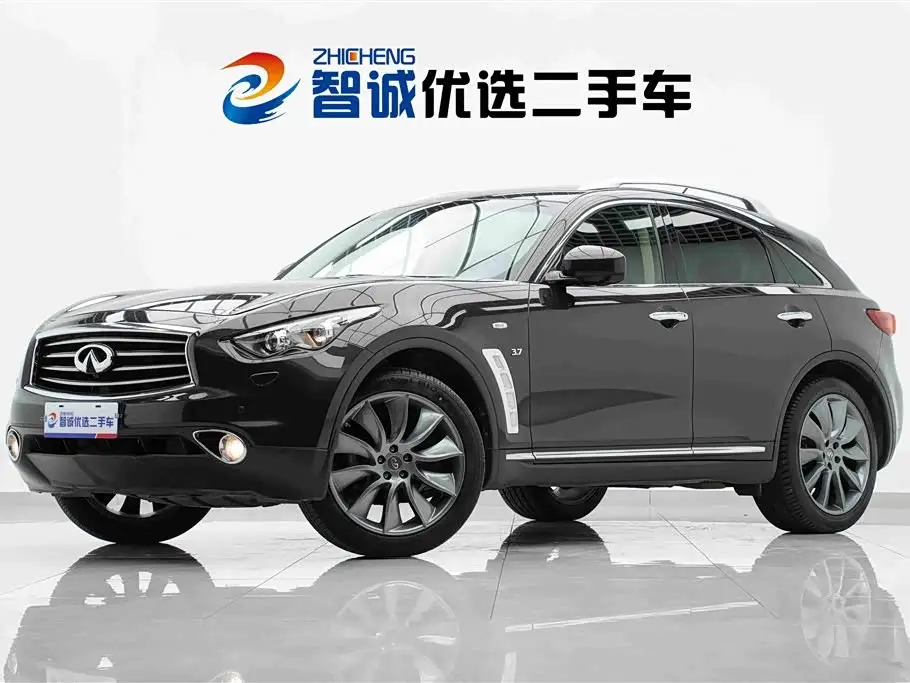 Infiniti QX70, 2015