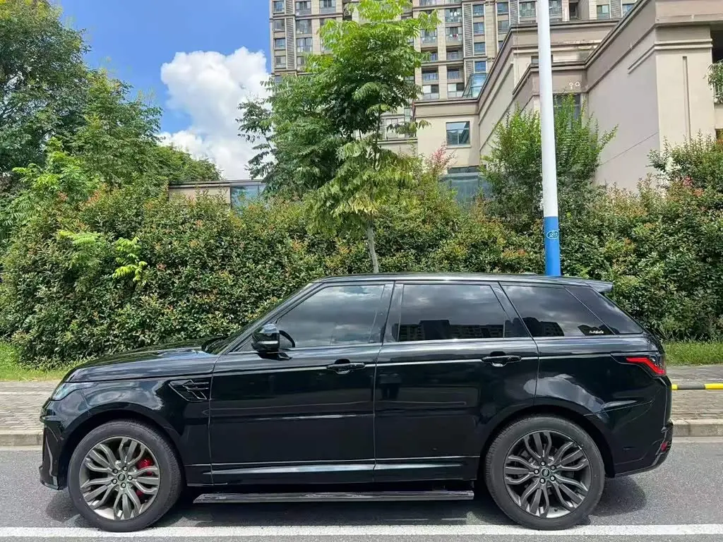 Land Rover Range Rover Sport 2015 — Photo 3/9