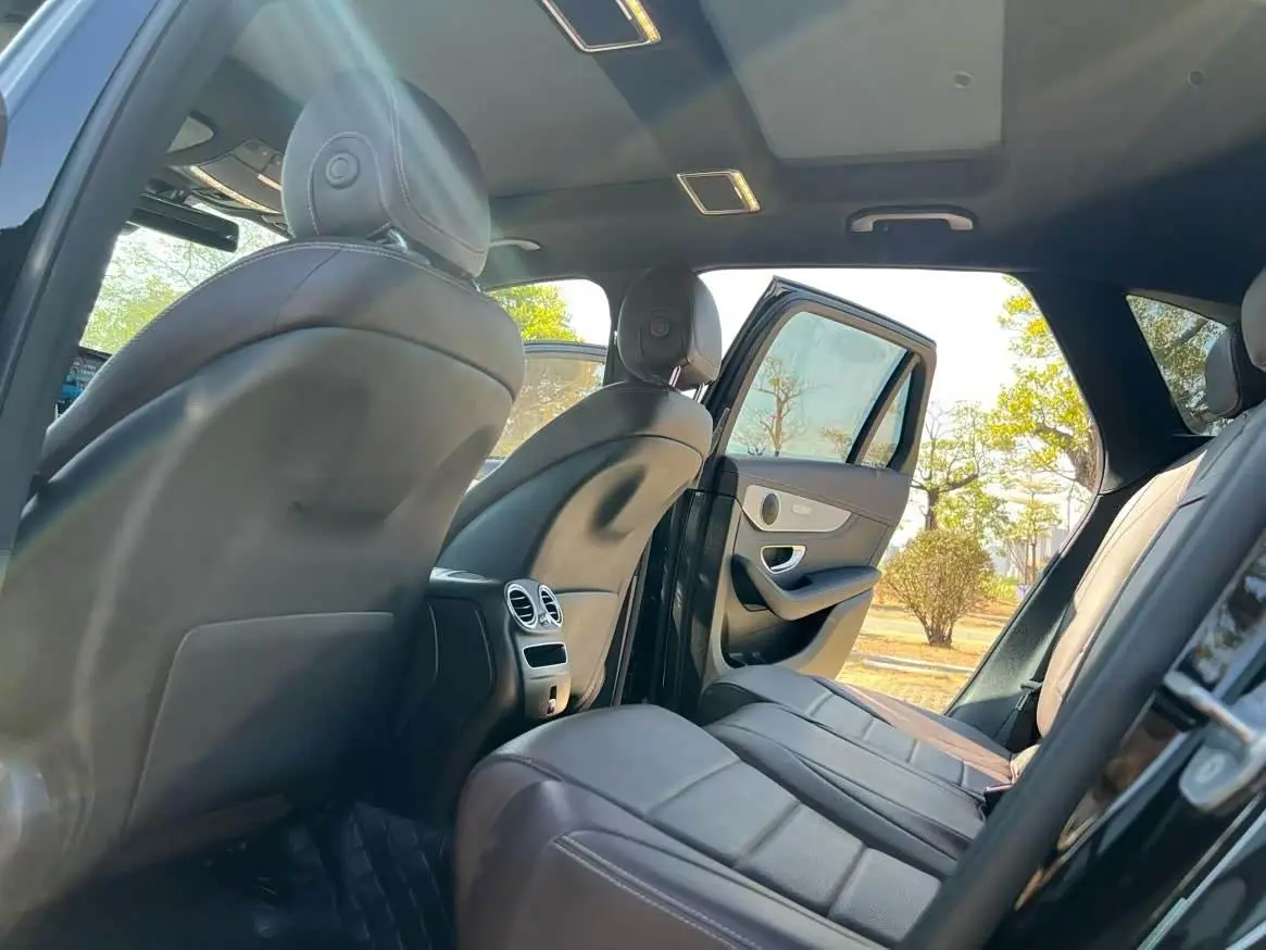 Mercedes-Benz GLC 2020 — Photo 5/9
