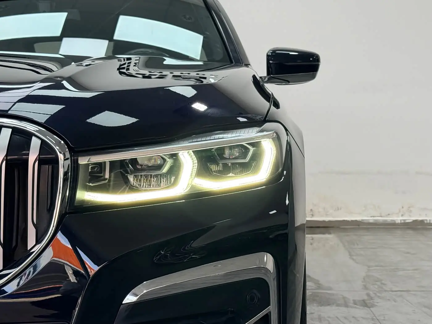 BMW 7 Series 2020 — Photo 17/20