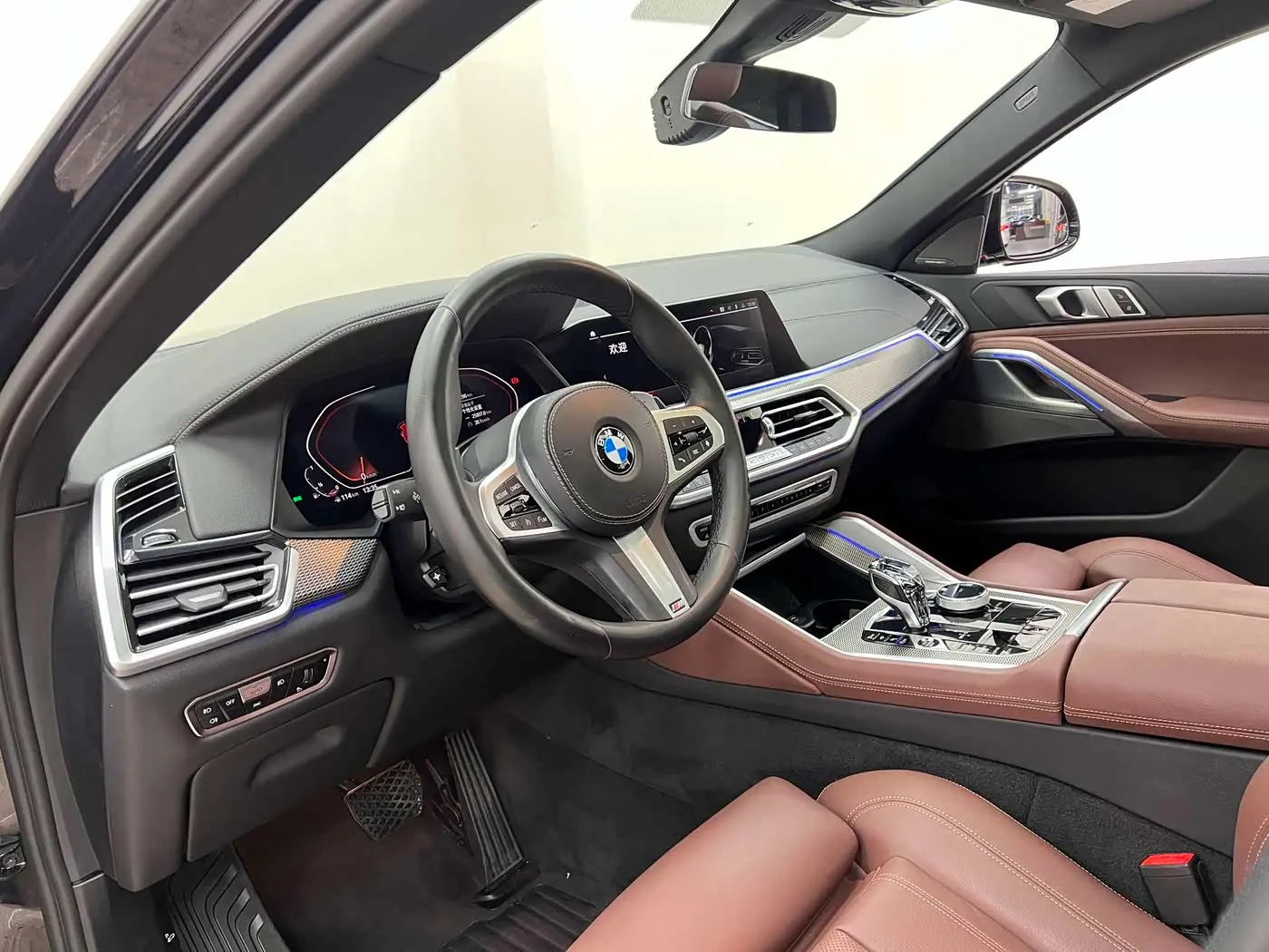 BMW X6 2021 — Photo 9/20