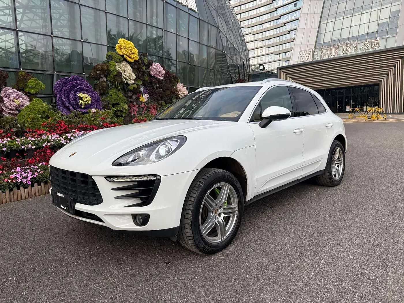 Porsche Macan 2014 — Photo 1/15
