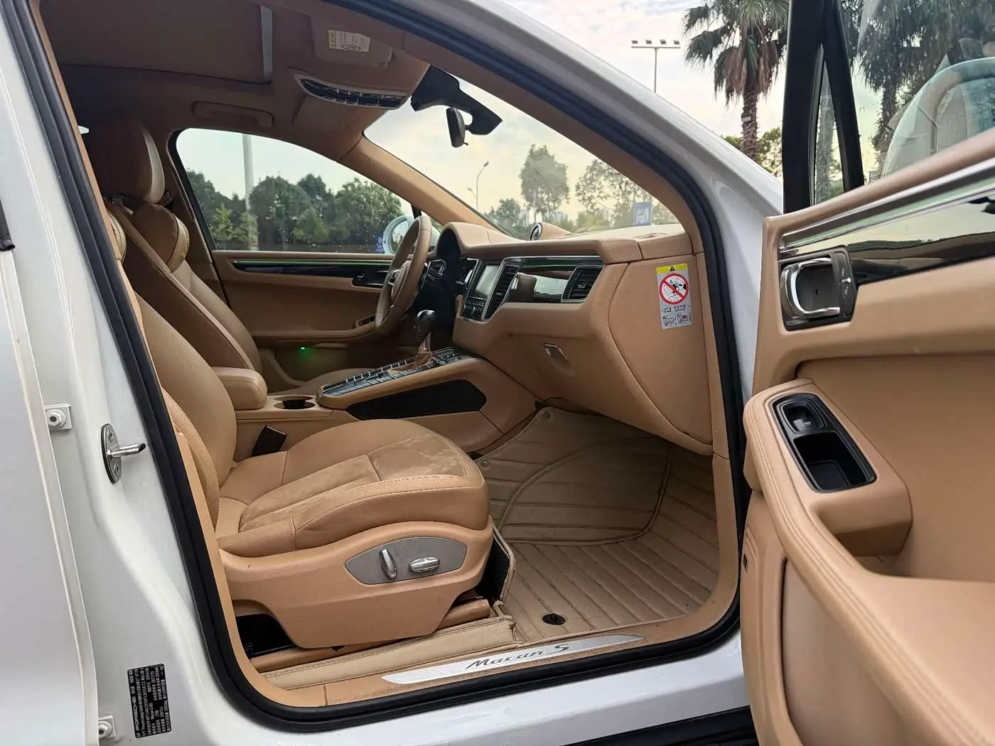 Porsche Macan 2014 — Photo 7/15