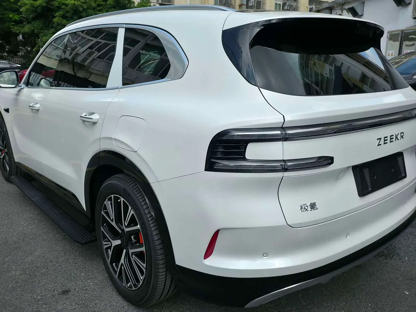 ZEEKR 8X 2026 — Photo 10/10