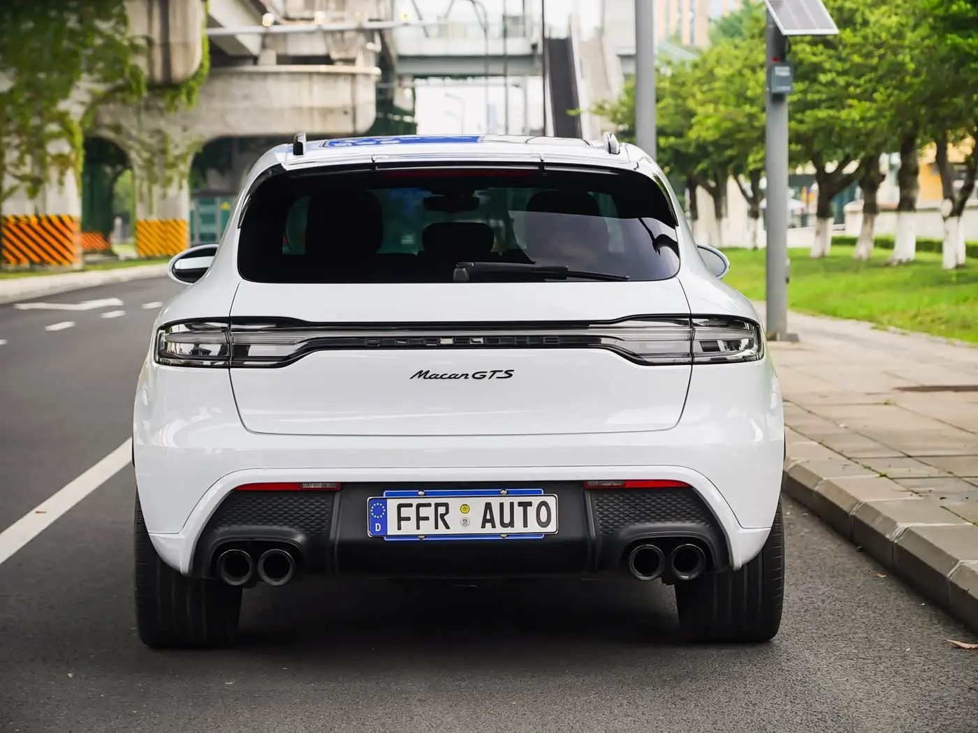 Porsche Macan 2022 — Şəkil 17/20