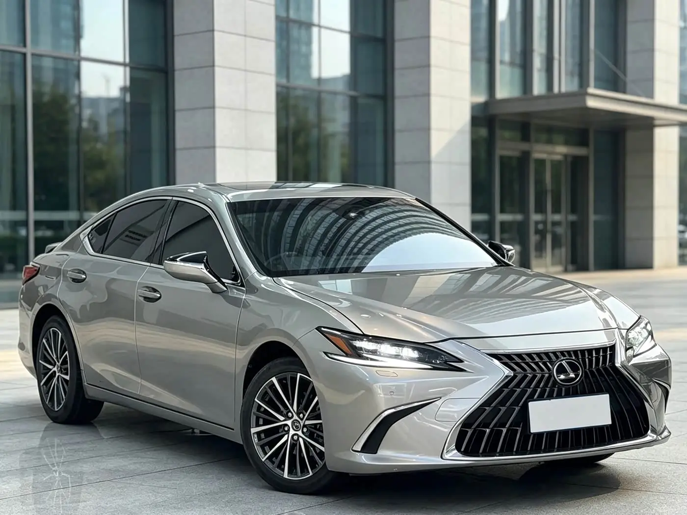 Lexus ES 2024 — Фото 3/9