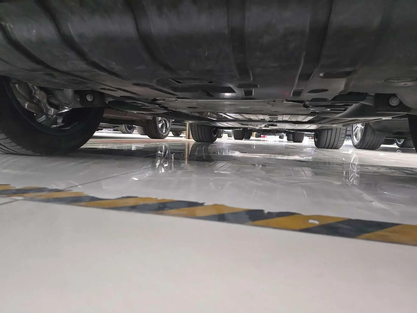 BMW X5 New Energy 2021 — Photo 14/17