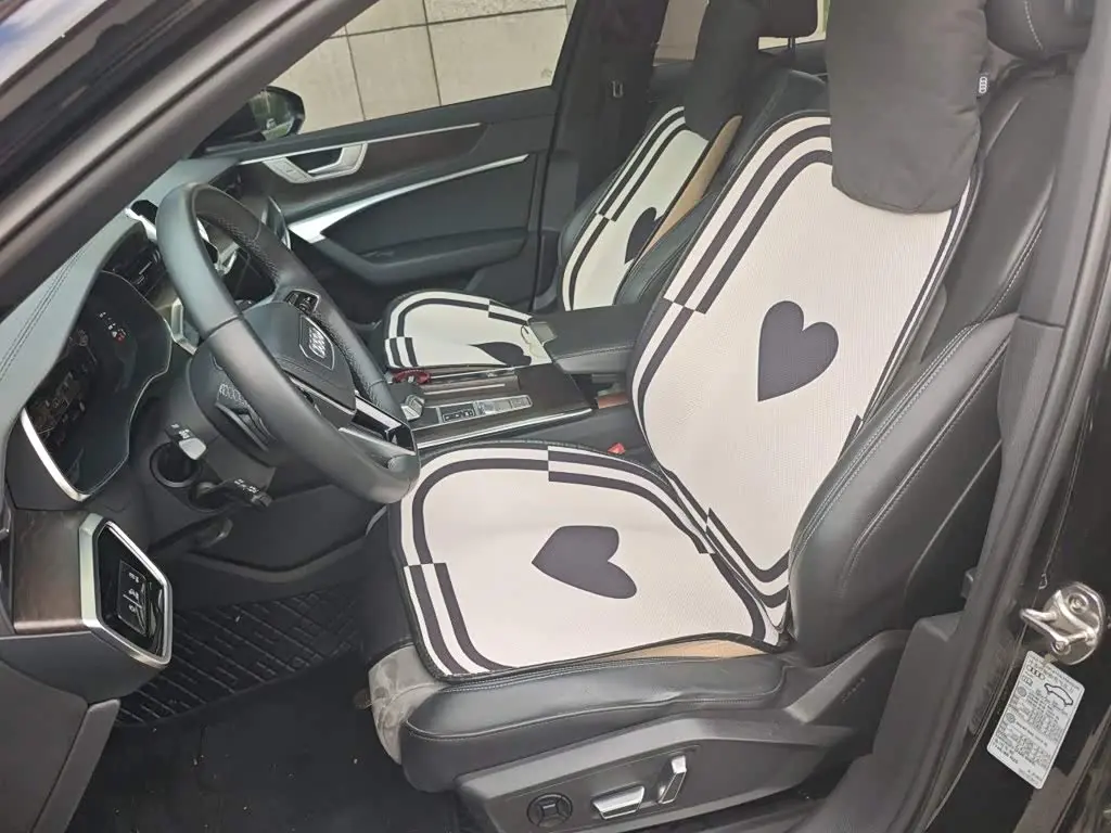 Audi A6L 2024 — ფოტო 8/20