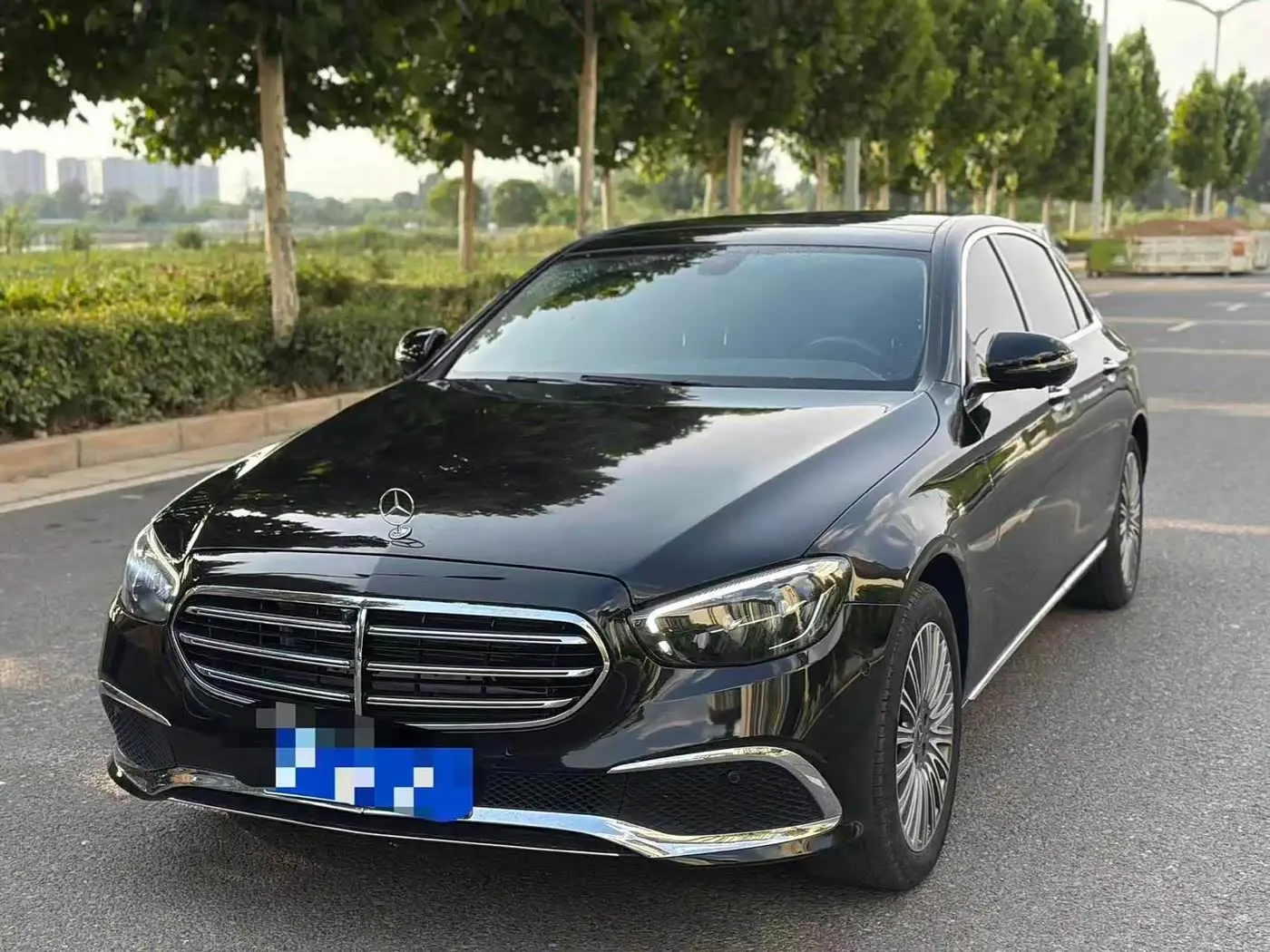 Mercedes-Benz E-Class 2023 — Şəkil 1/9