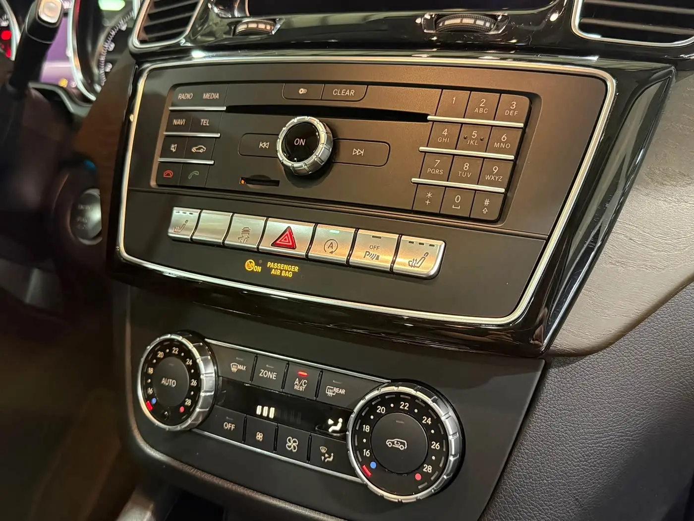 Mercedes-Benz GLE 2017 — Фото 18/20