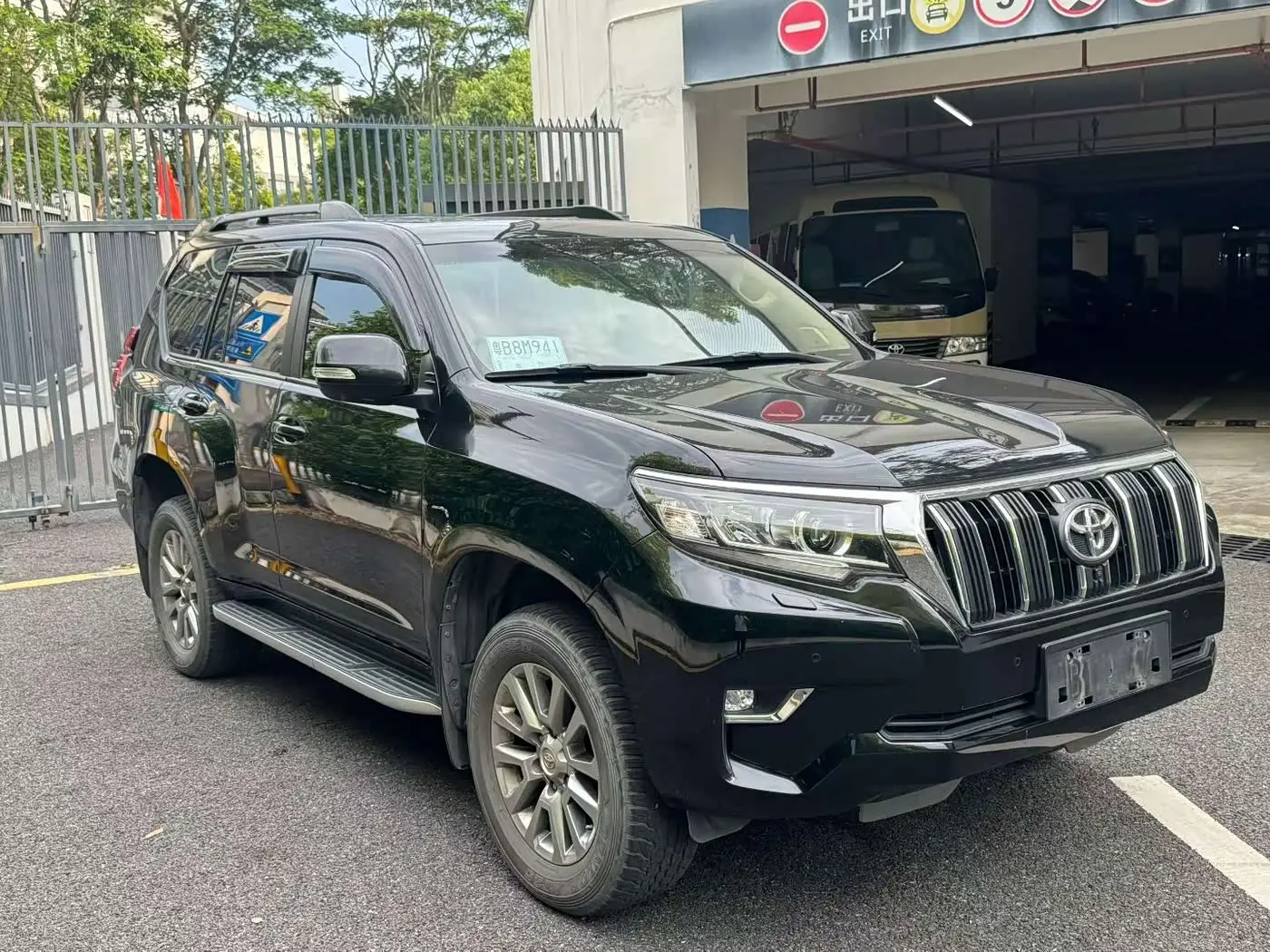 Toyota Prado 2019 — Фото 3/9