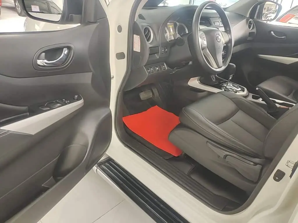 Nissan Terra 2023 — Photo 16/20