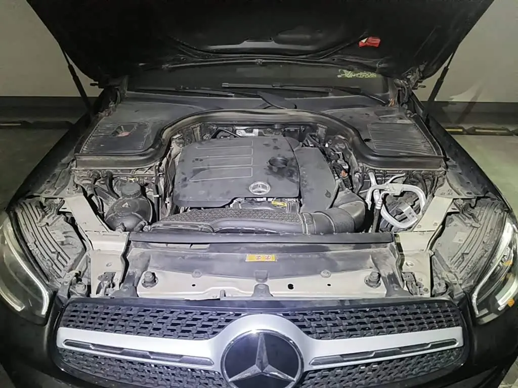Mercedes-Benz GLC 2019 — Photo 3/12