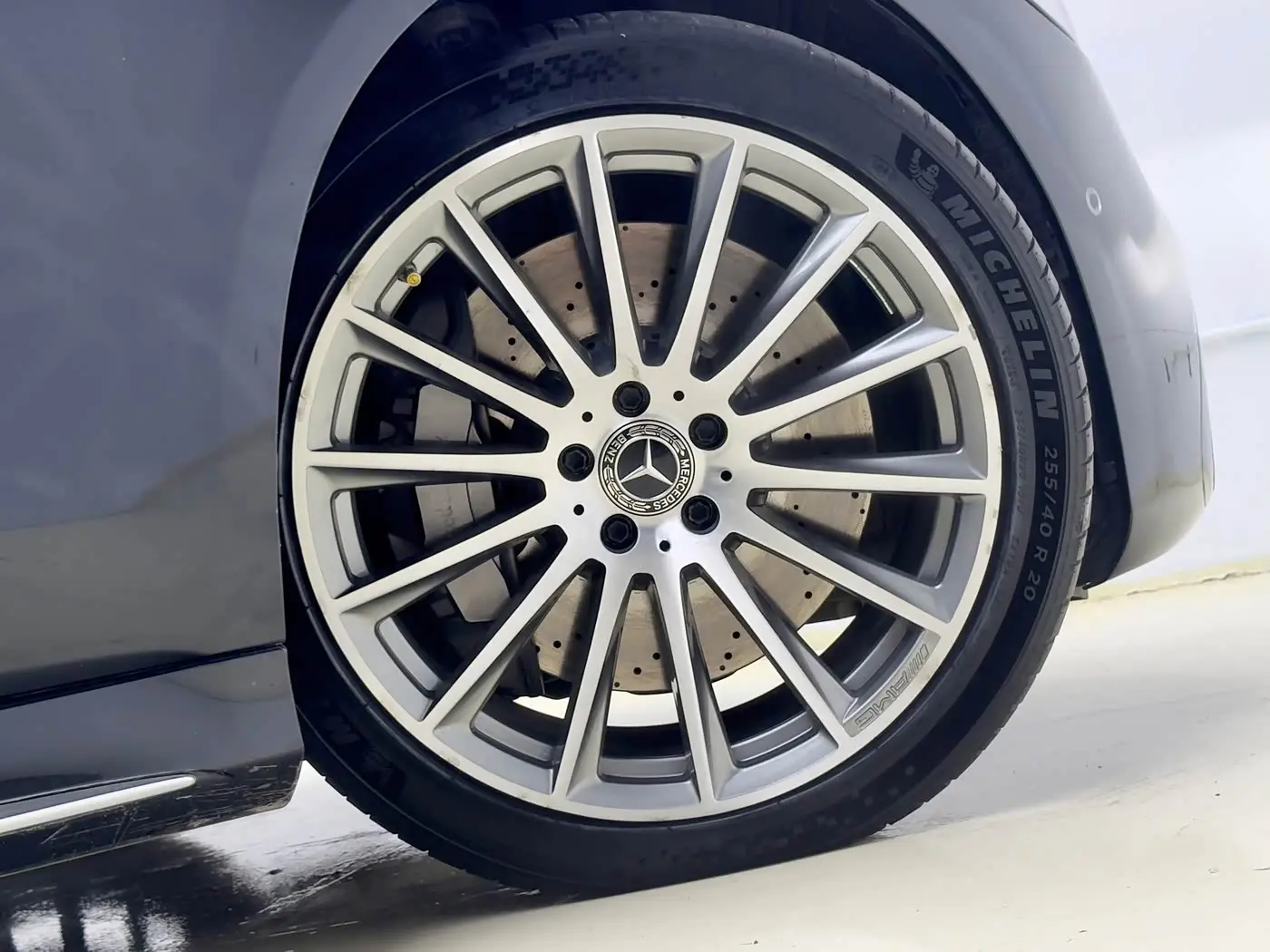 Mercedes-Benz S-Class 2021 — Photo 10/16