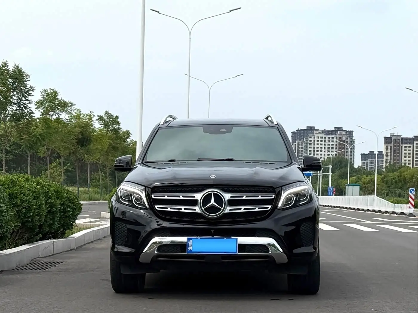 Mercedes-Benz GLS 2017 — Фото 2/9