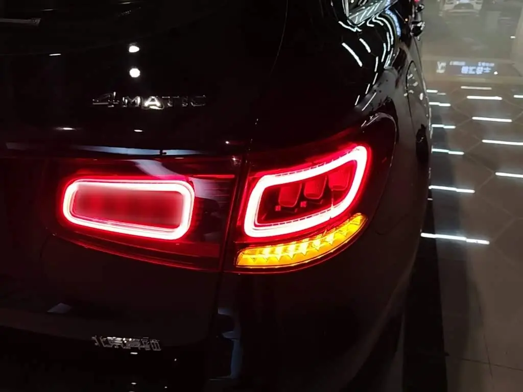 Mercedes-Benz GLC 2021 — Фото 8/20