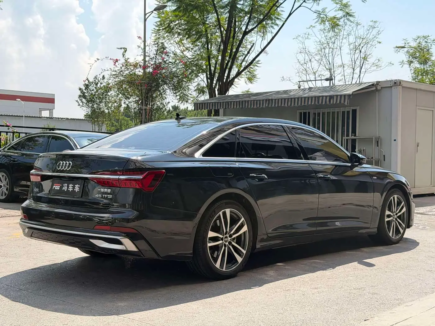 Audi A6L 2023 — Şəkil 11/14