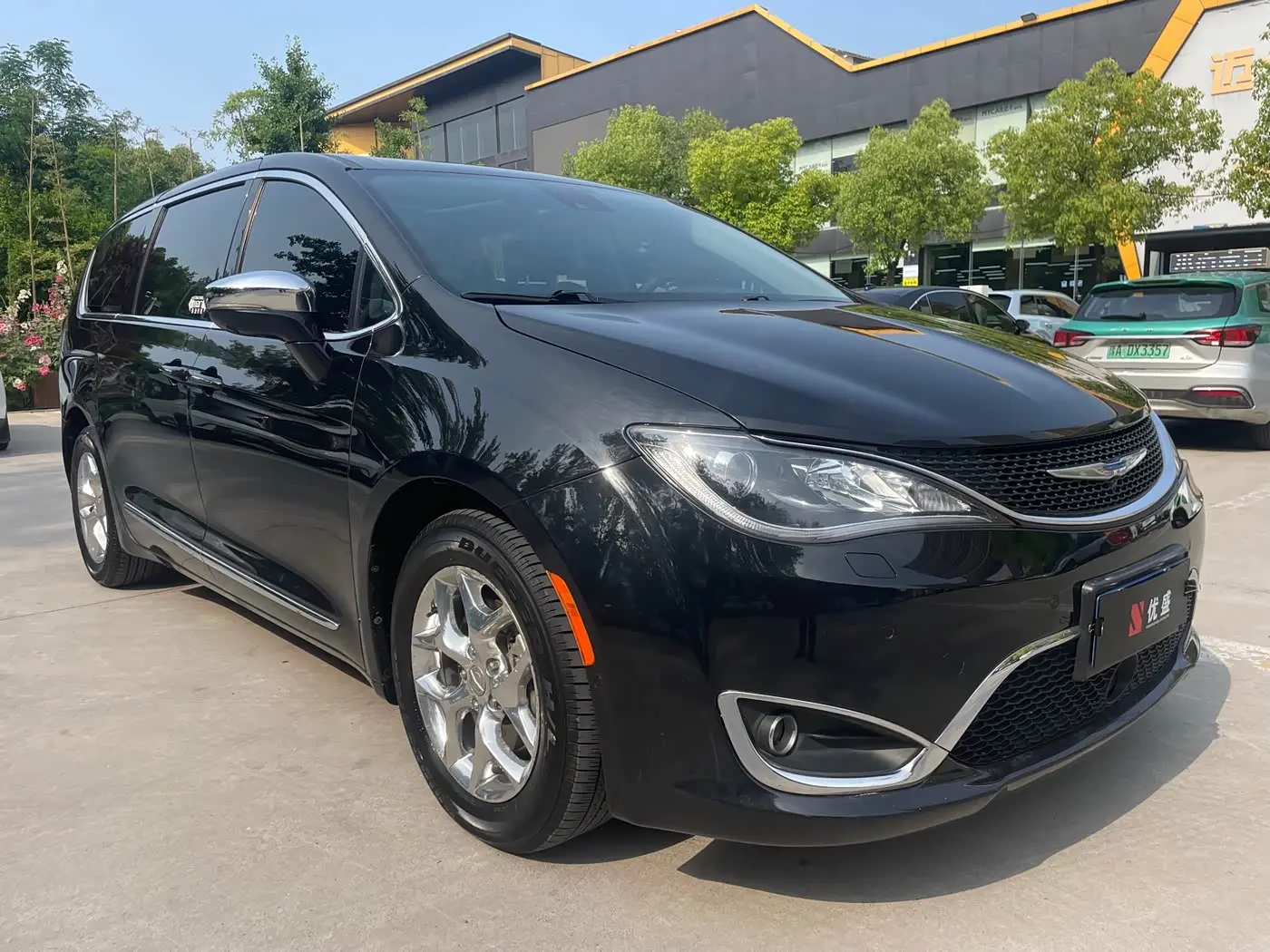 Chrysler Grand Voyager 2019 — Photo 3/13