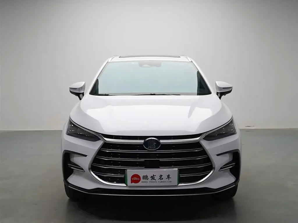 BYD Tang New Energy 2023 — Şəkil 2/17