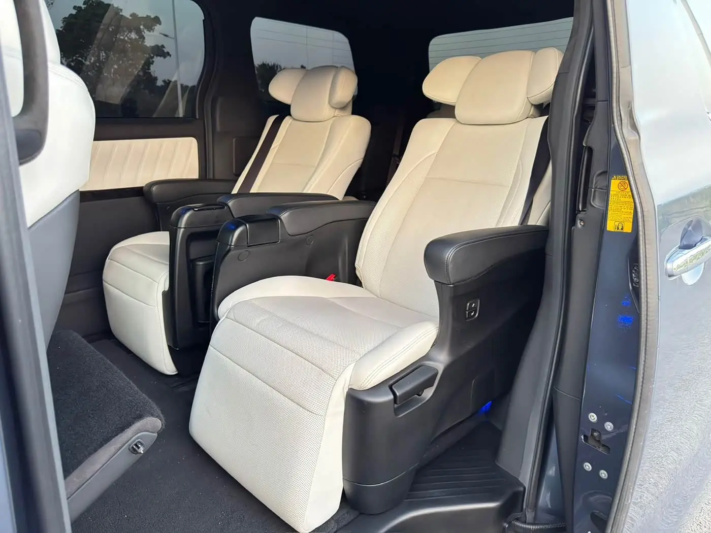 Toyota Alphard 2012 — Фото 12/20