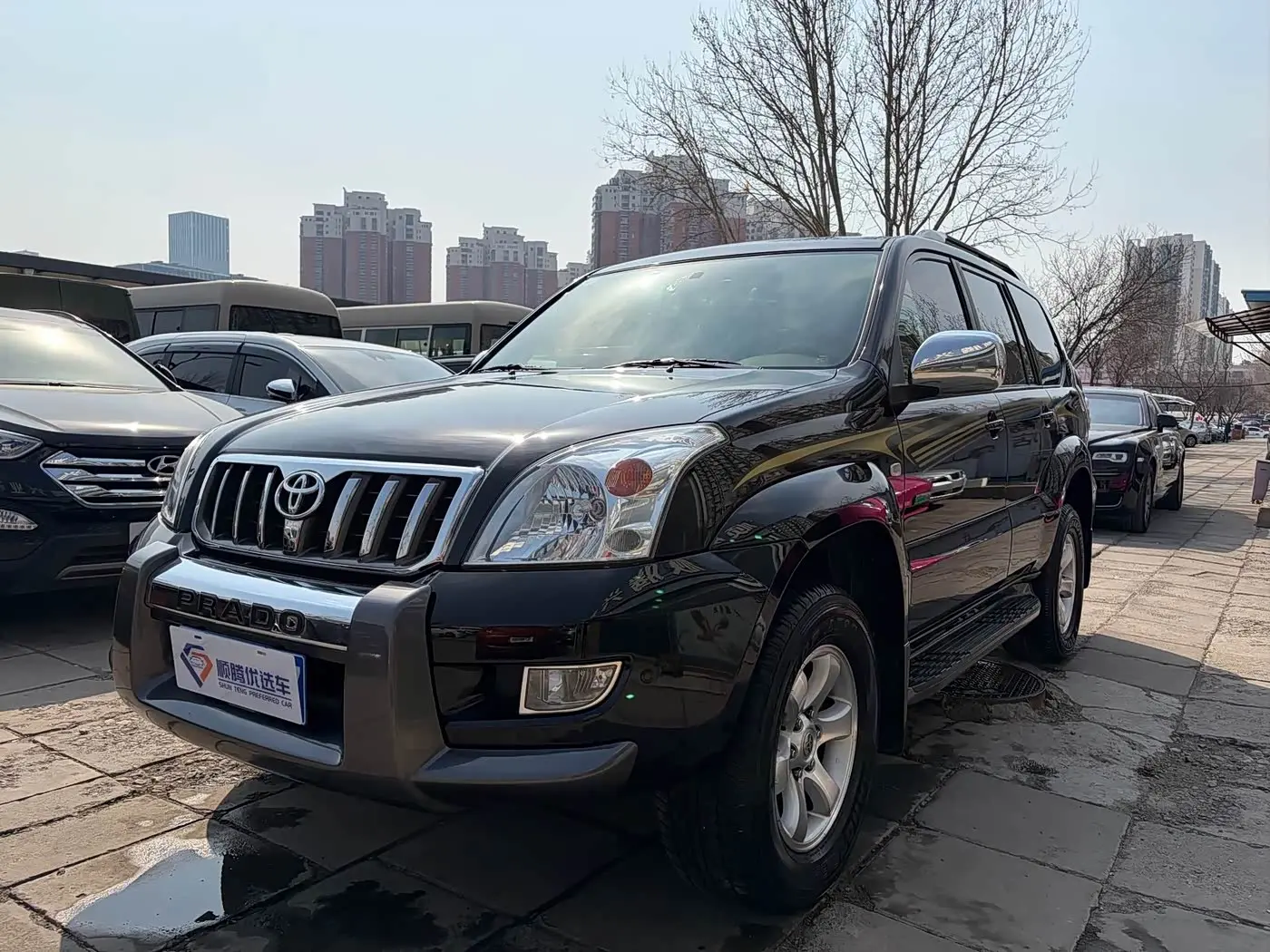 Toyota Prado 2008 — Photo 1/19