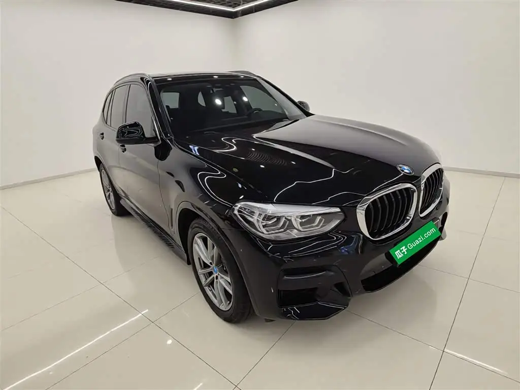 BMW X3 2021 — Фото 4/20