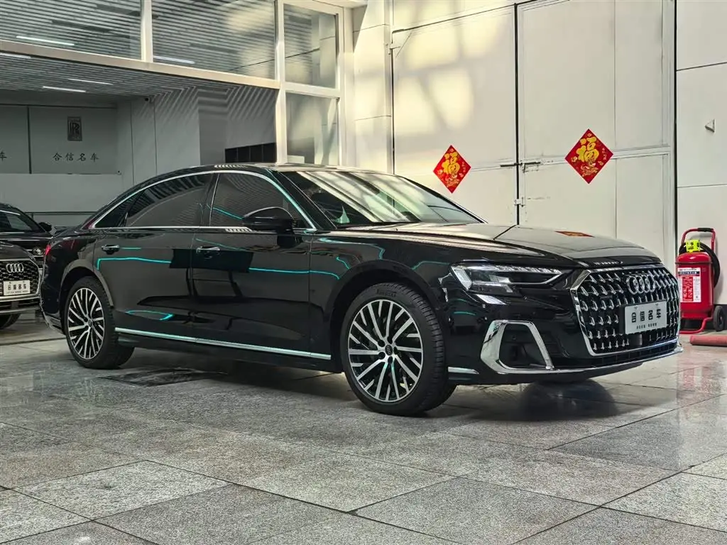 Audi A8 2025 — Photo 3/10