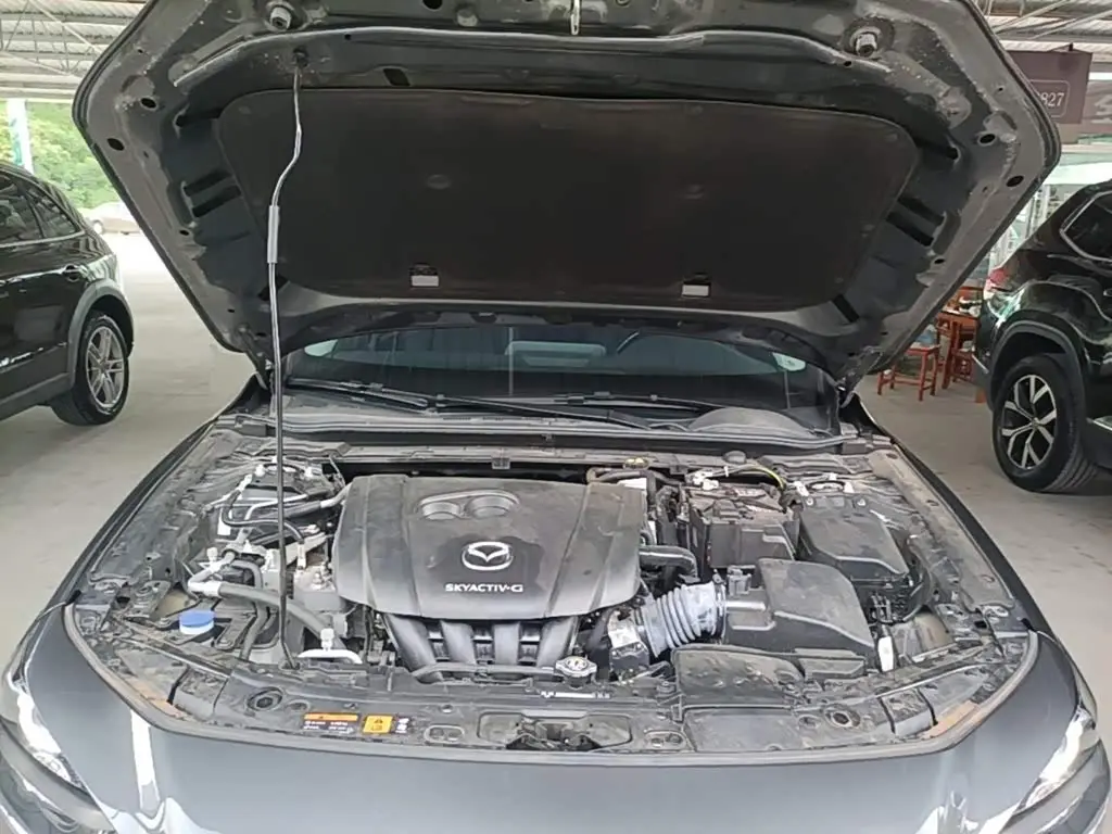 Mazda Mazda3 Axela 2024 — Şəkil 20/20
