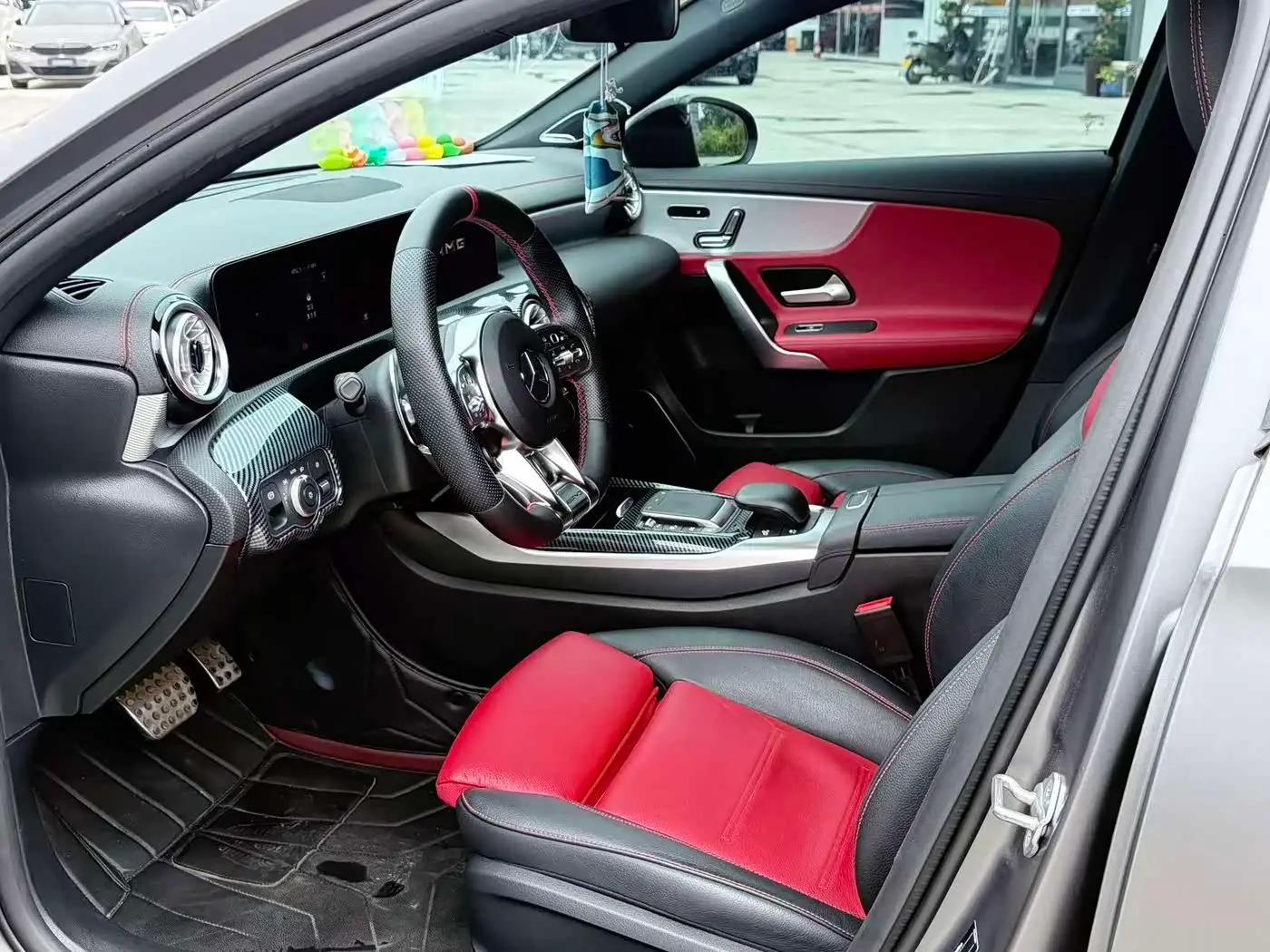Mercedes-Benz A-Class AMG 2023 — Фото 11/18