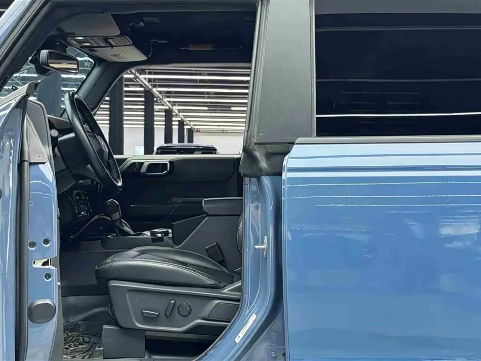Ford Bronco 2025 — Photo 6/19