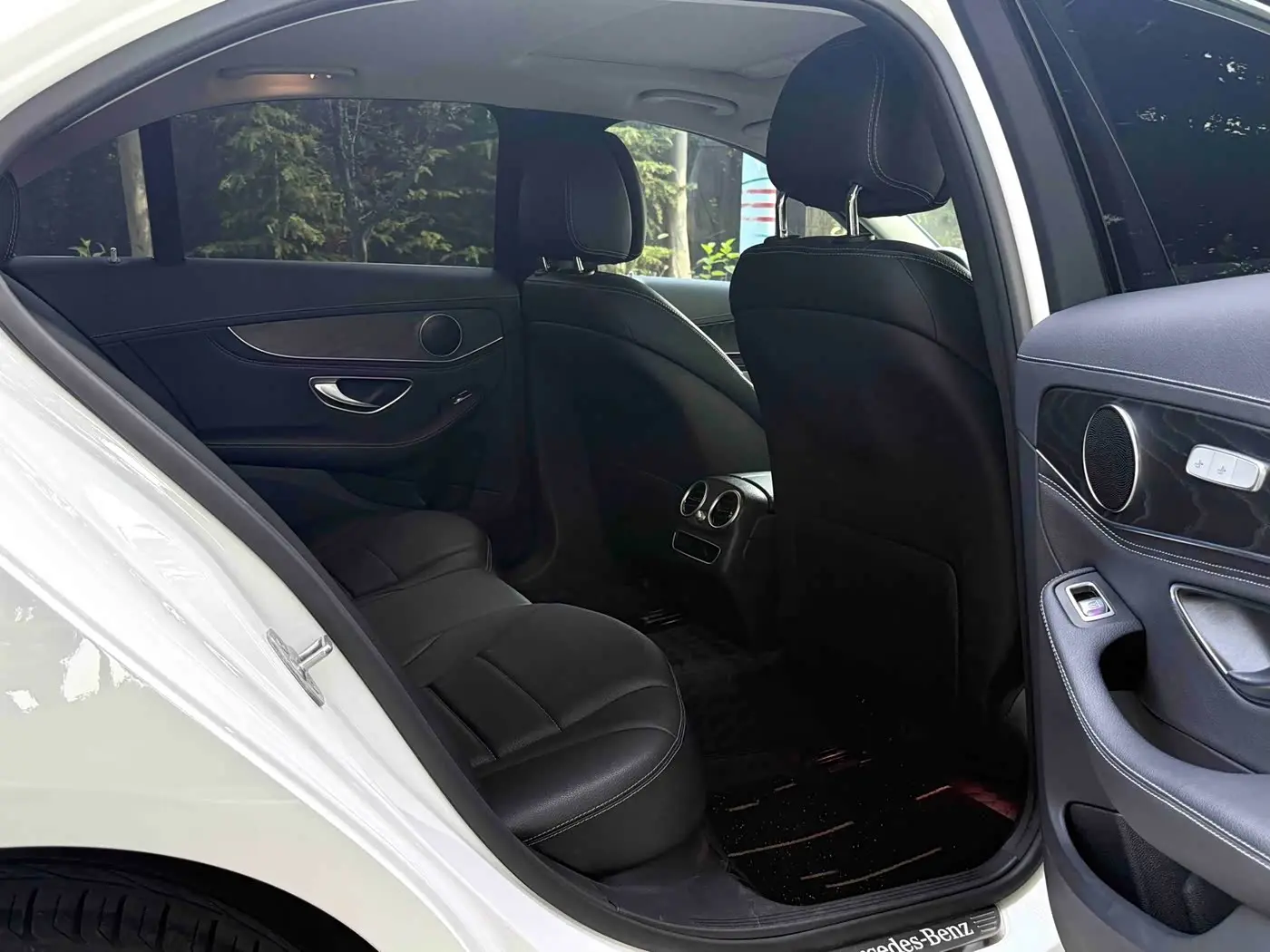Mercedes-Benz C-Class 2020 — Фото 12/18
