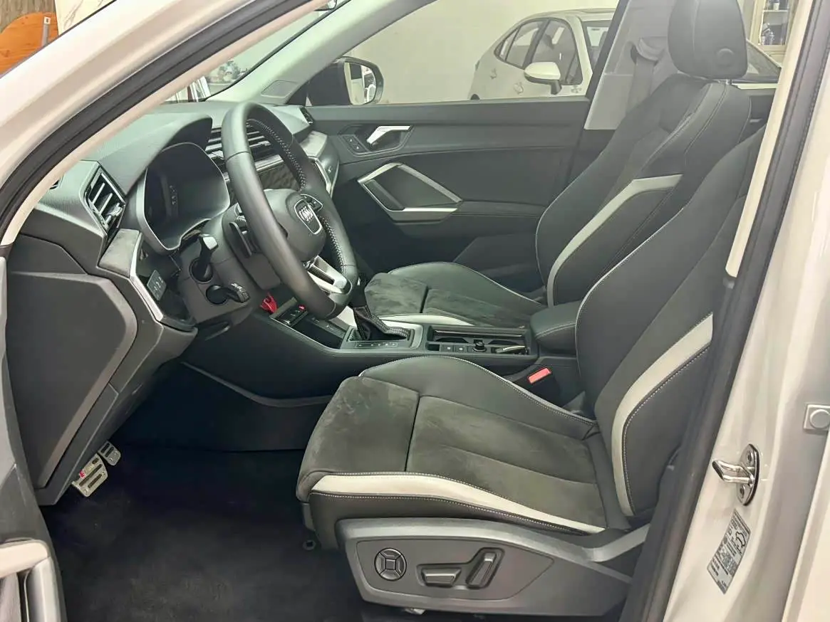 Audi Q3 2022 — Şəkil 8/20