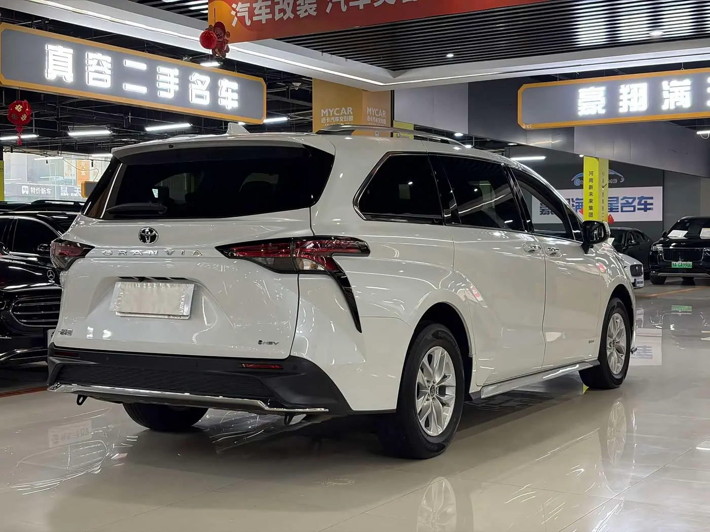 Toyota Granvia 2025 — Şəkil 8/18