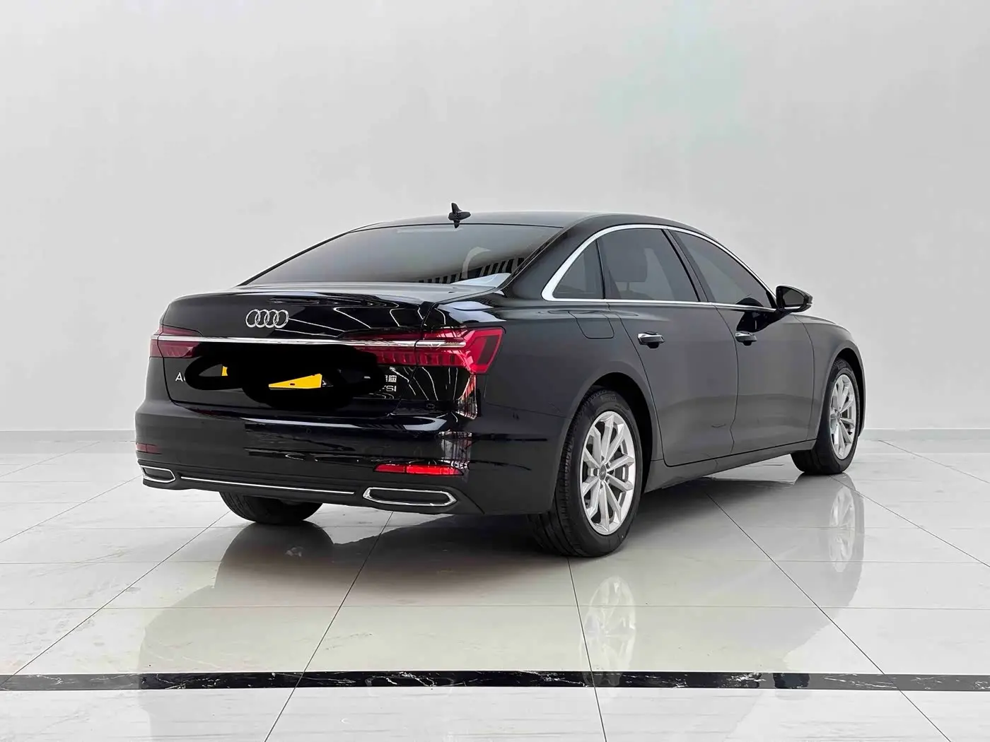 Audi A6L 2021 — Фото 3/9