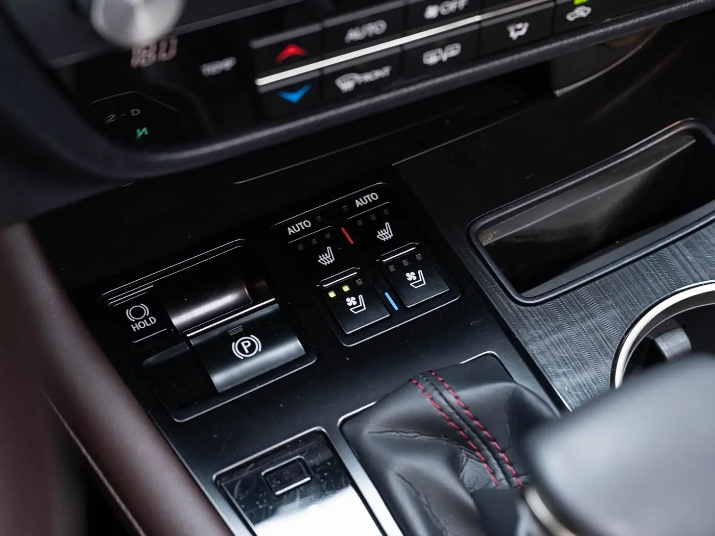 Lexus RX 2022 — Photo 20/20