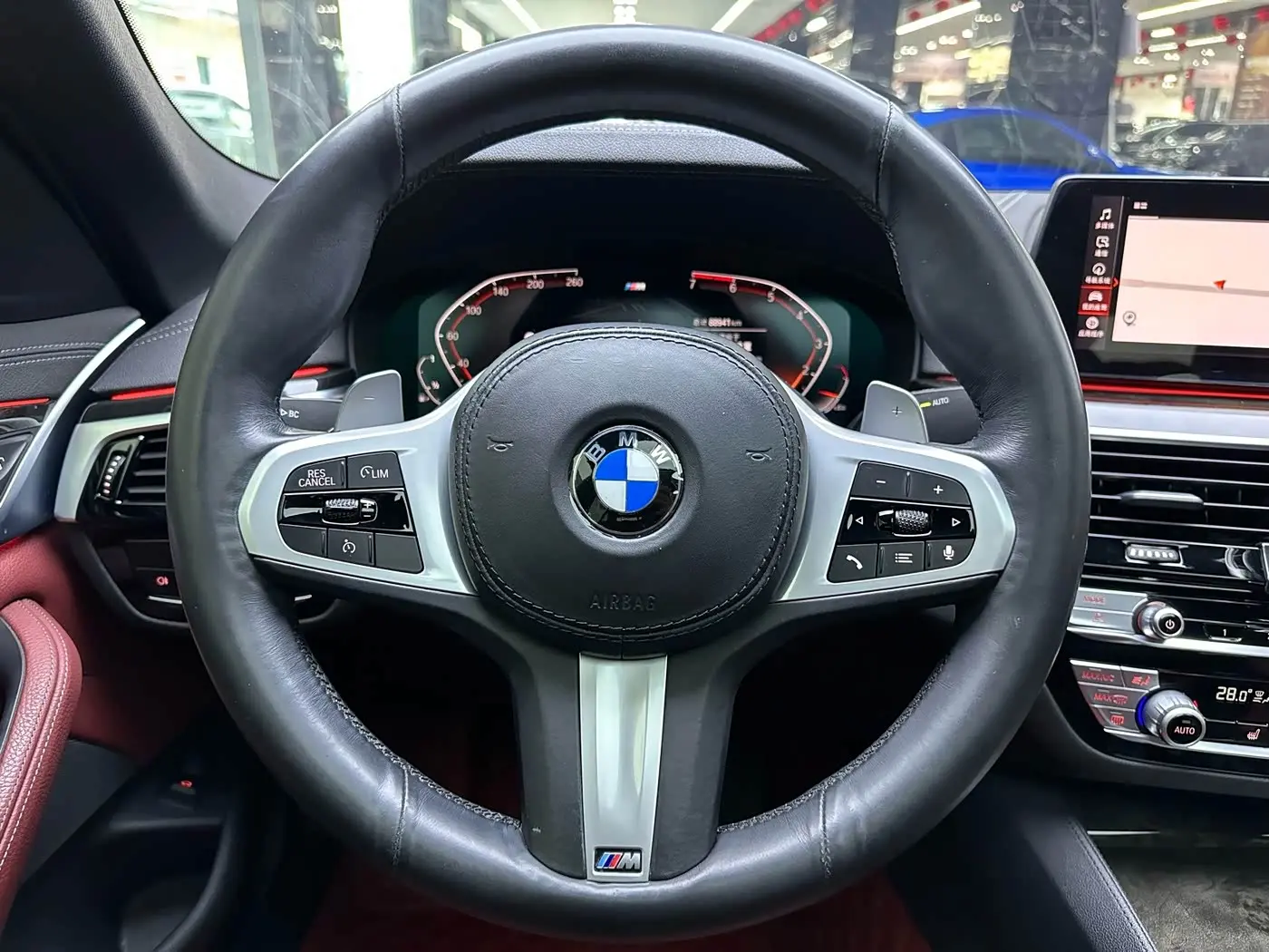 BMW 5 Series 2020 — Şəkil 15/20