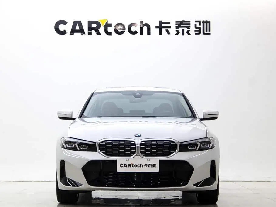 BMW 3 Series 2025 — Photo 2/20